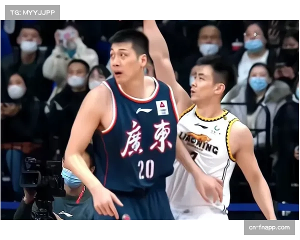 广东联防策略效果有限 过度收缩导致外线漏防三分屡遭惩罚 广东联防策略效果有限 过度收缩导致外线漏防三分屡遭惩罚